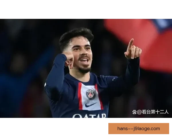 维蒂尼亚领衔巴黎圣日耳曼中场崛起当选法甲半程最佳球员引发关注 维蒂尼亚领衔巴黎圣日耳曼中场崛起当选法甲半程最佳球员引发关注